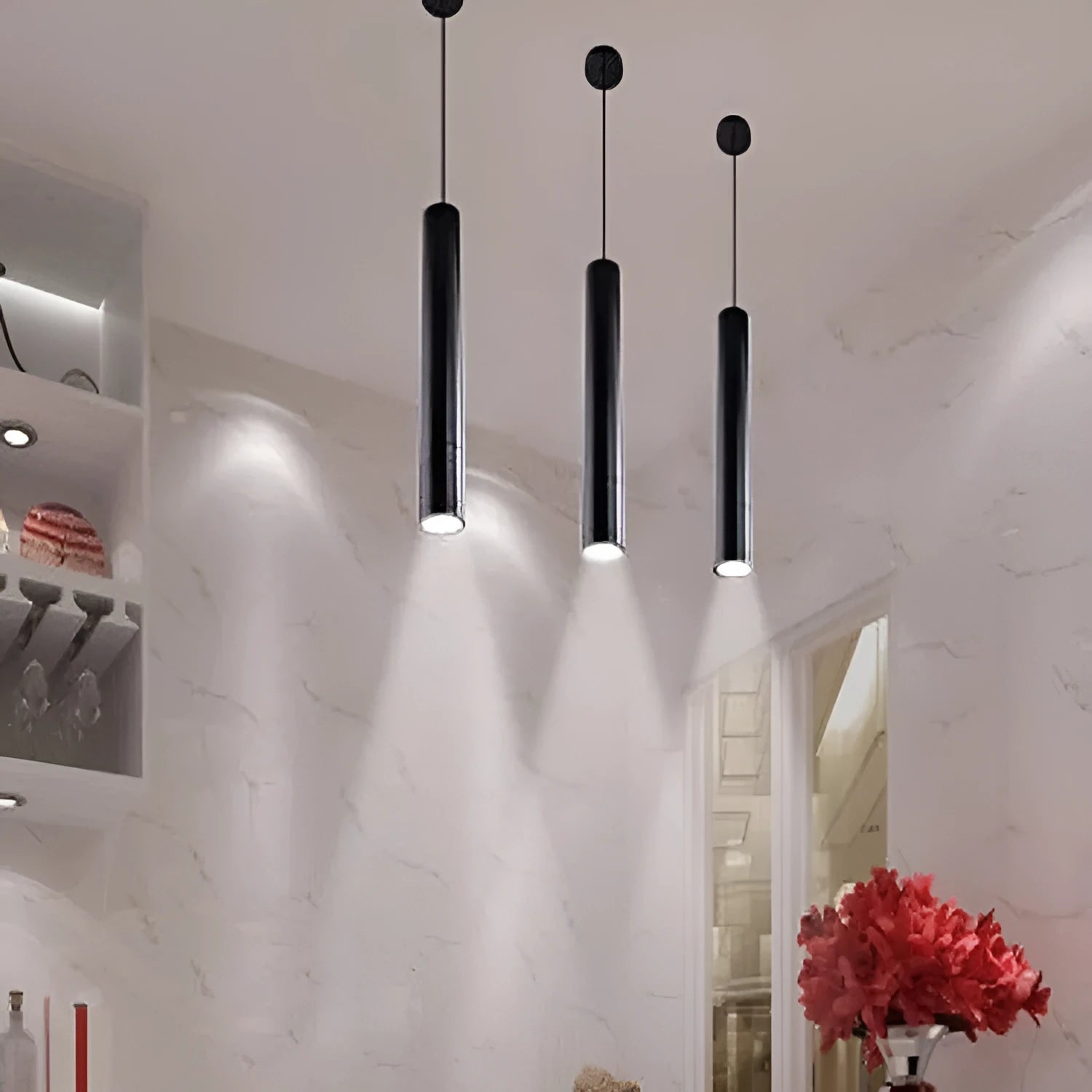 Aluminium alloy long-tube suspended ceiling lamp with black finish, single-head design, adjustable height