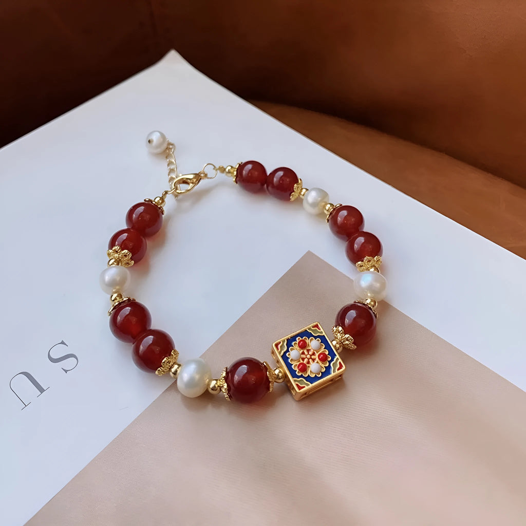 Pearl and red agate star stone bracelet with constellation design, manual craft, 14-17 cm wrist fit, women's lucky accessory