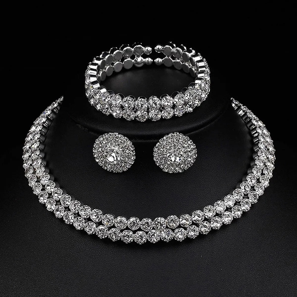 Women's rhinestone three-piece jewellery set with double-layer necklace, bracelet and ear studs in gold or silver