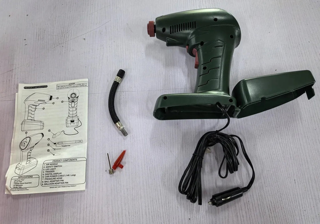 12V portable air compressor in plastic nylon and ABS housing, dimensions 18 x 8 x 25 cm, weight 720g