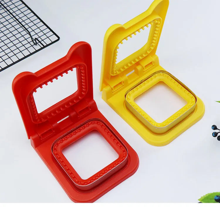 Square sandwich cutter press mold in PP, red or yellow, for creative breakfast making