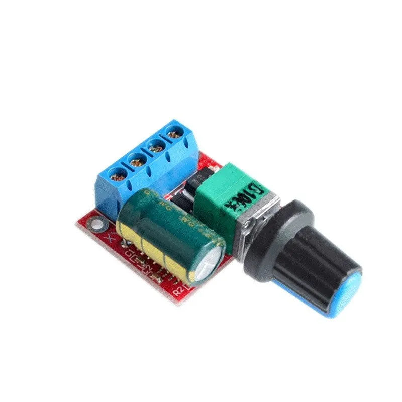 PWM DC motor speed governor with potentiometer knob for 5V-35V voltage range and 5A output