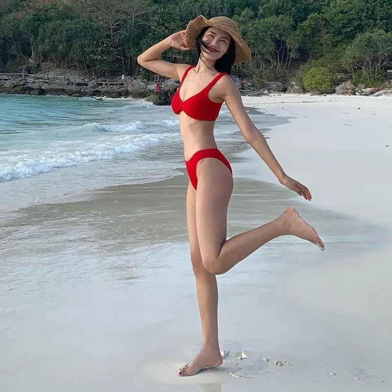 Red split bikini swimsuit for women, sleeveless two-piece in polyester, sizes S to L
