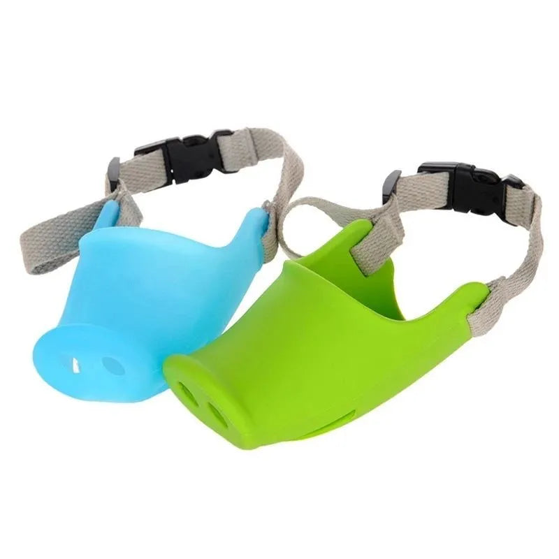 Silicone dog anti-bite mouth cover for long-mouthed pets in blue and green colours
