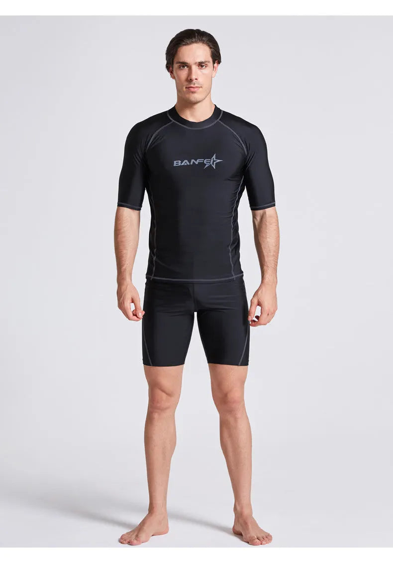 Men's quick-drying half sleeve swimsuit set for snorkelling and surfing in nylon fabric