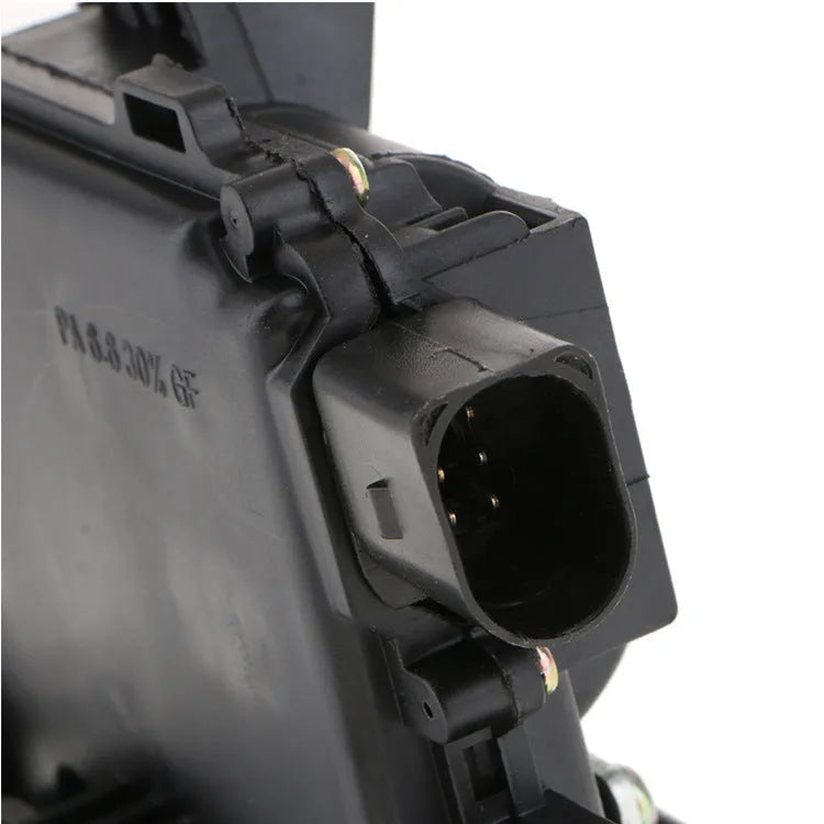 Black Volkswagen Golf 4 and Passat B5 left door lock block replacement component