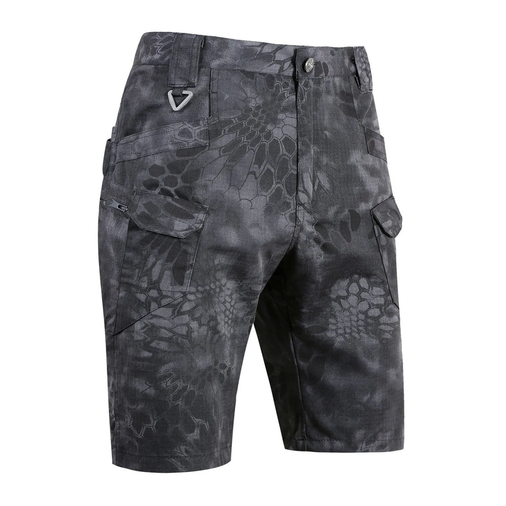 Men's tactical cargo shorts in black camouflage with multiple pockets, straight-leg cut, cotton blend fabric, Improved Version IX7