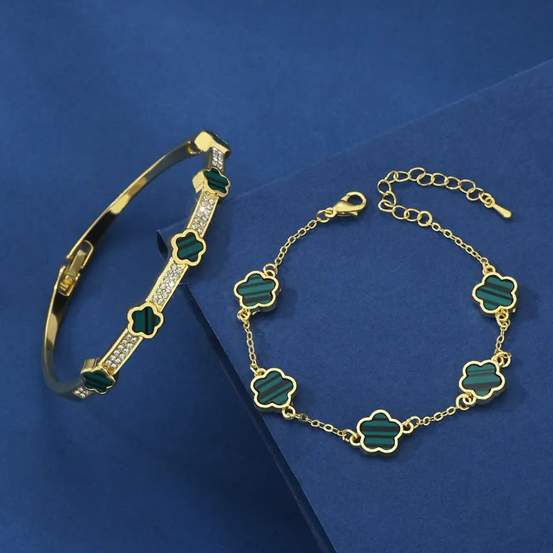 Five petal flower lace bracelet set in copper with electroplated finish, white TZ-809 colour, two bracelets