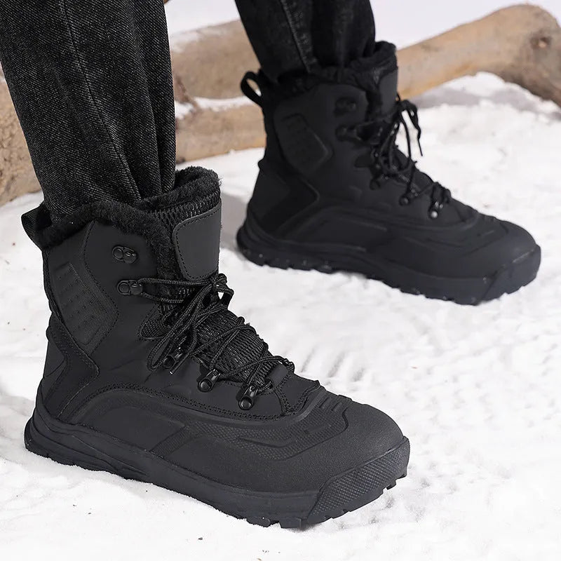 Men's black high-top lace-up boots with fleece lining, shown on a size label ranging from 39 to 48.