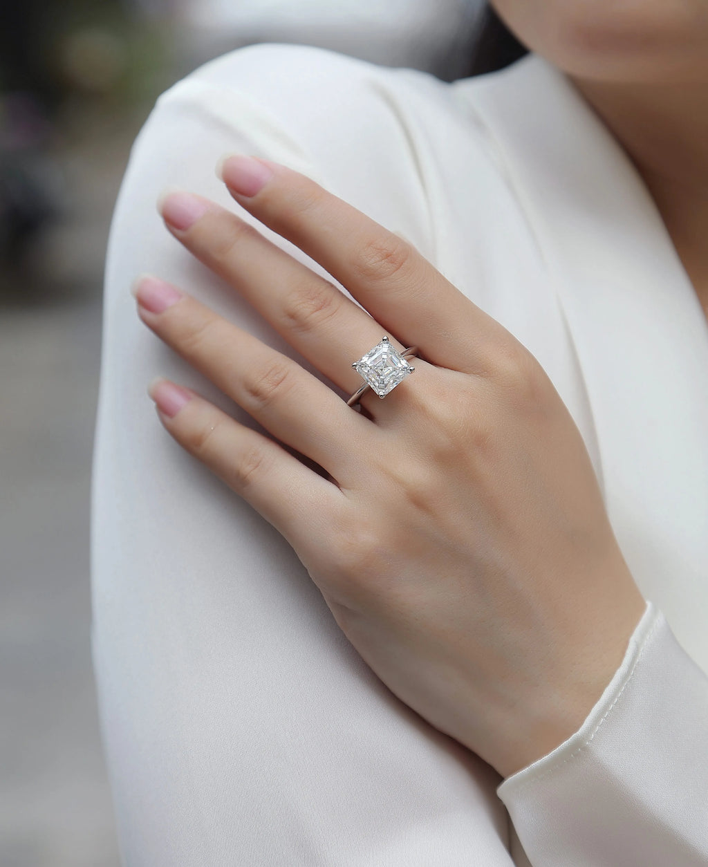 Heart-shaped moissanite wedding ring set in S925 silver with platinum plating, square 10*10 mm stone, gift box packaging