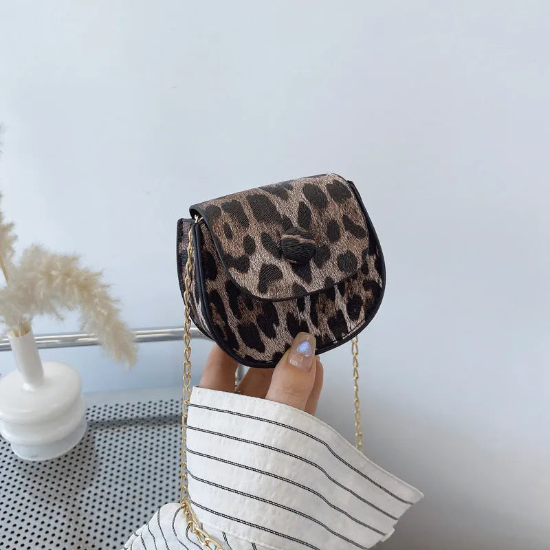 Mini leopard print PU saddle bag in horizontal square shape, with sandwich pocket, black or reddish brown