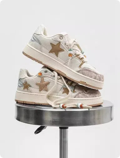 High-end platform sneakers with star pattern for couples in pink, lace-up closure, fabric upper
