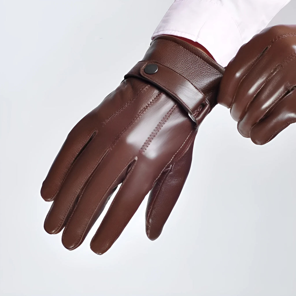 Men's warm gloves made from sheepskin leather, black colour, one size, finger glove style for winter