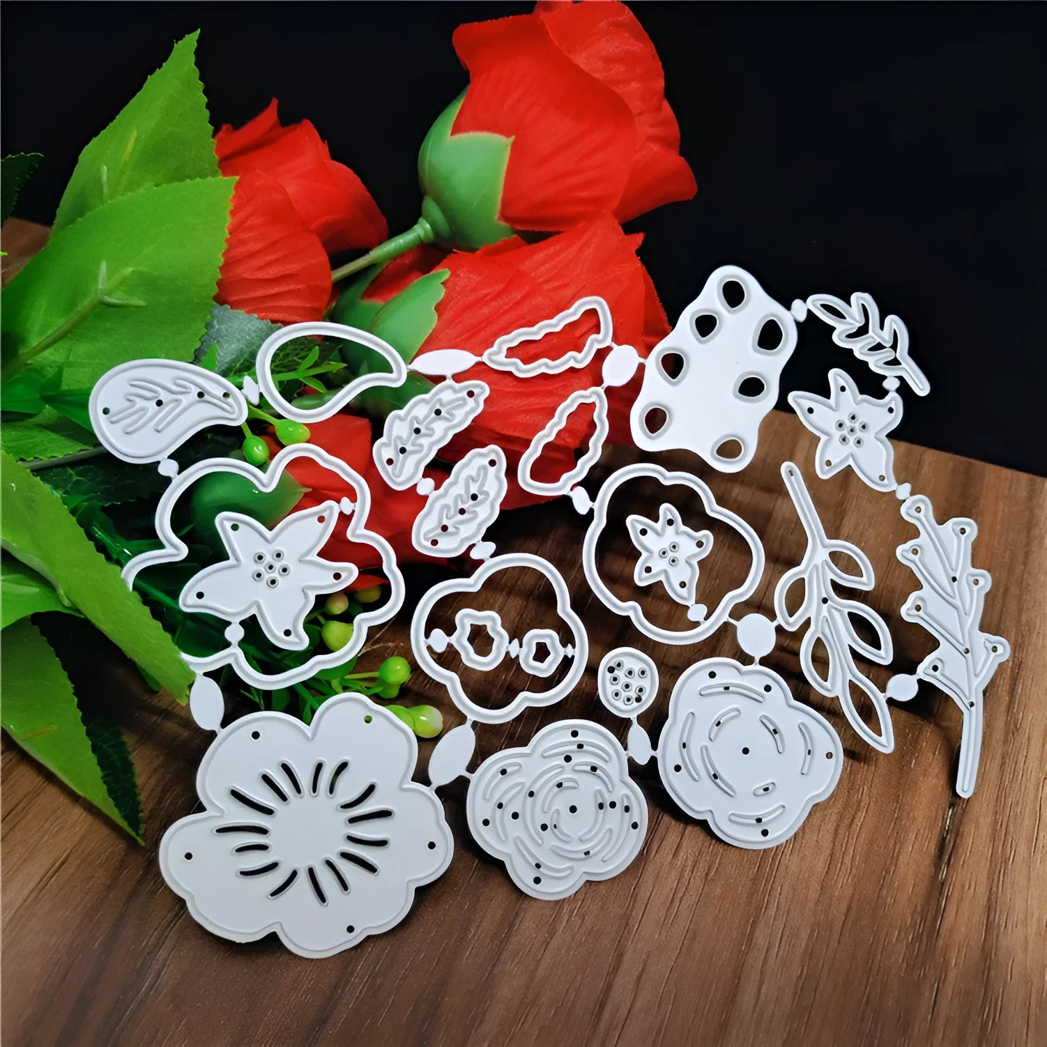 Silver carbon steel flower cutting die for paper crafts measuring 14.3x9.9cm