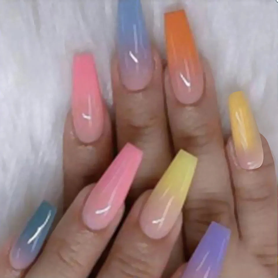 Flat head fake nail patch set in pointed short colour with durable ultra-thin finish for home manicure