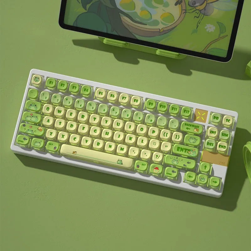 Spy Round Frog four-sided transparent pudding keycap set in OEM height with PBT+PC material and translucent characters