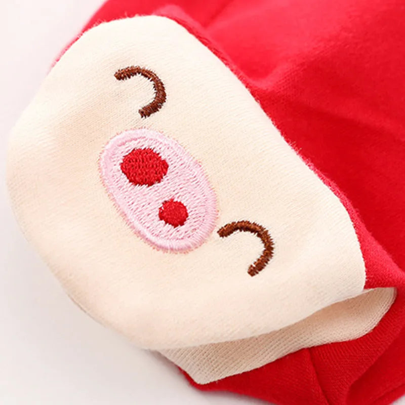 Cotton baby bodysuit with red deer print, short sleeves, sizes 59cm to 80cm, 99.9% cotton.