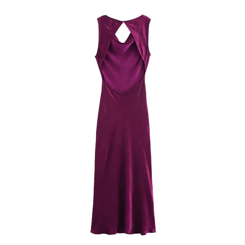 Sleeveless V-neck long dress in solid colour with lace-up front, pullover style, polyester fabric, women's street fashion