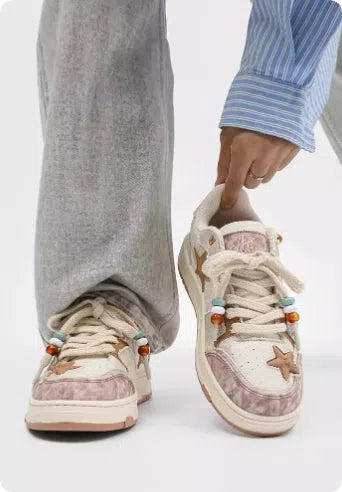 High-end platform sneakers with star pattern for couples in pink, lace-up closure, fabric upper