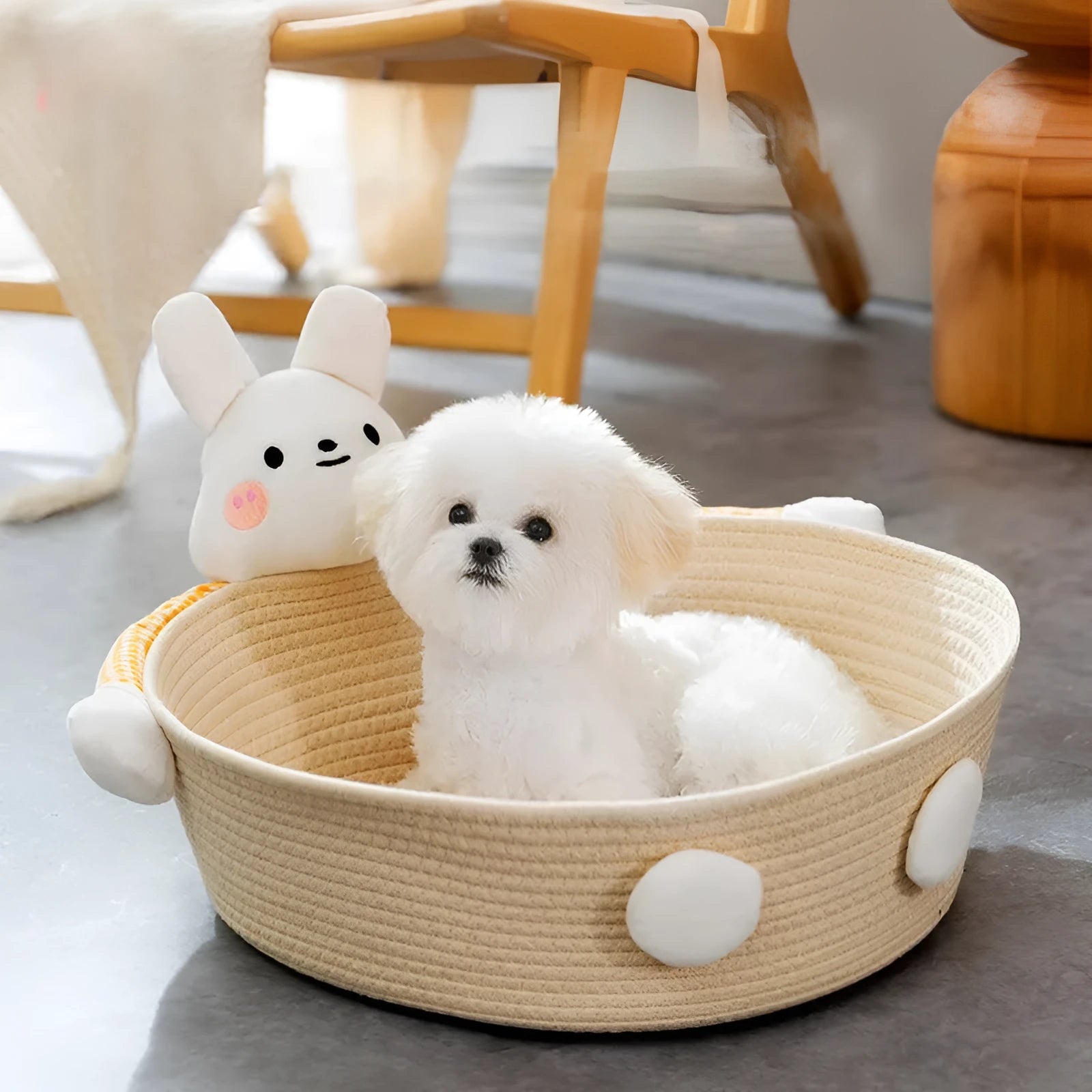 Woven cotton rope cat bed basket with scratching pad in Bear or Rabbit design