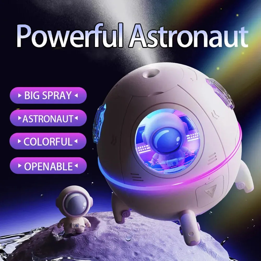 Astronaut-themed desktop USB humidifier with colourful LED light and 220ml water tank.