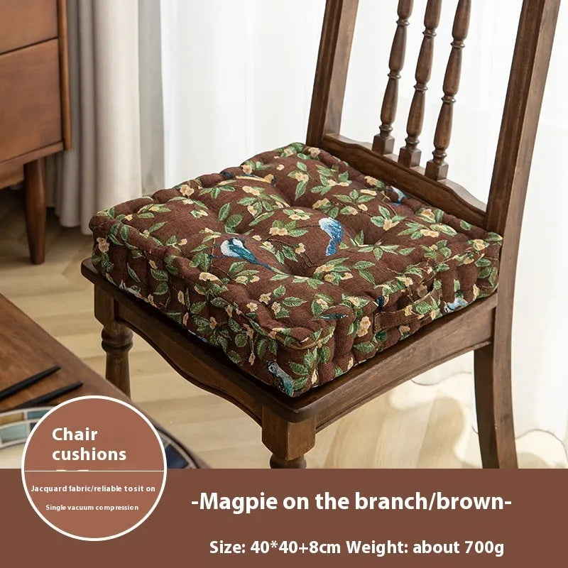 American style dining chair cushion with floral pattern measuring 40×40×8cm