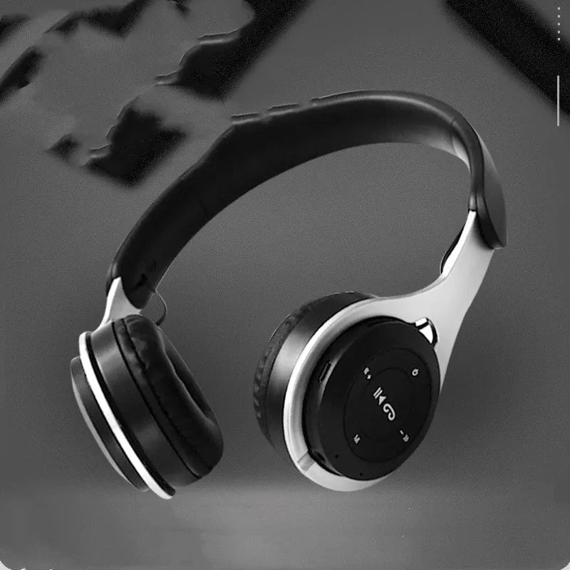 Binaural wireless headset in black with ear cups and adjustable headband, Bluetooth 5.0 stereo sound