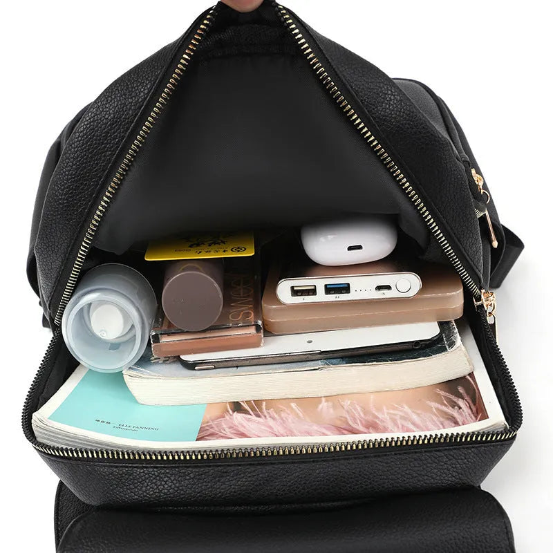 Casual women's backpack in soft PU leather with three-dimensional pockets and street-trend design