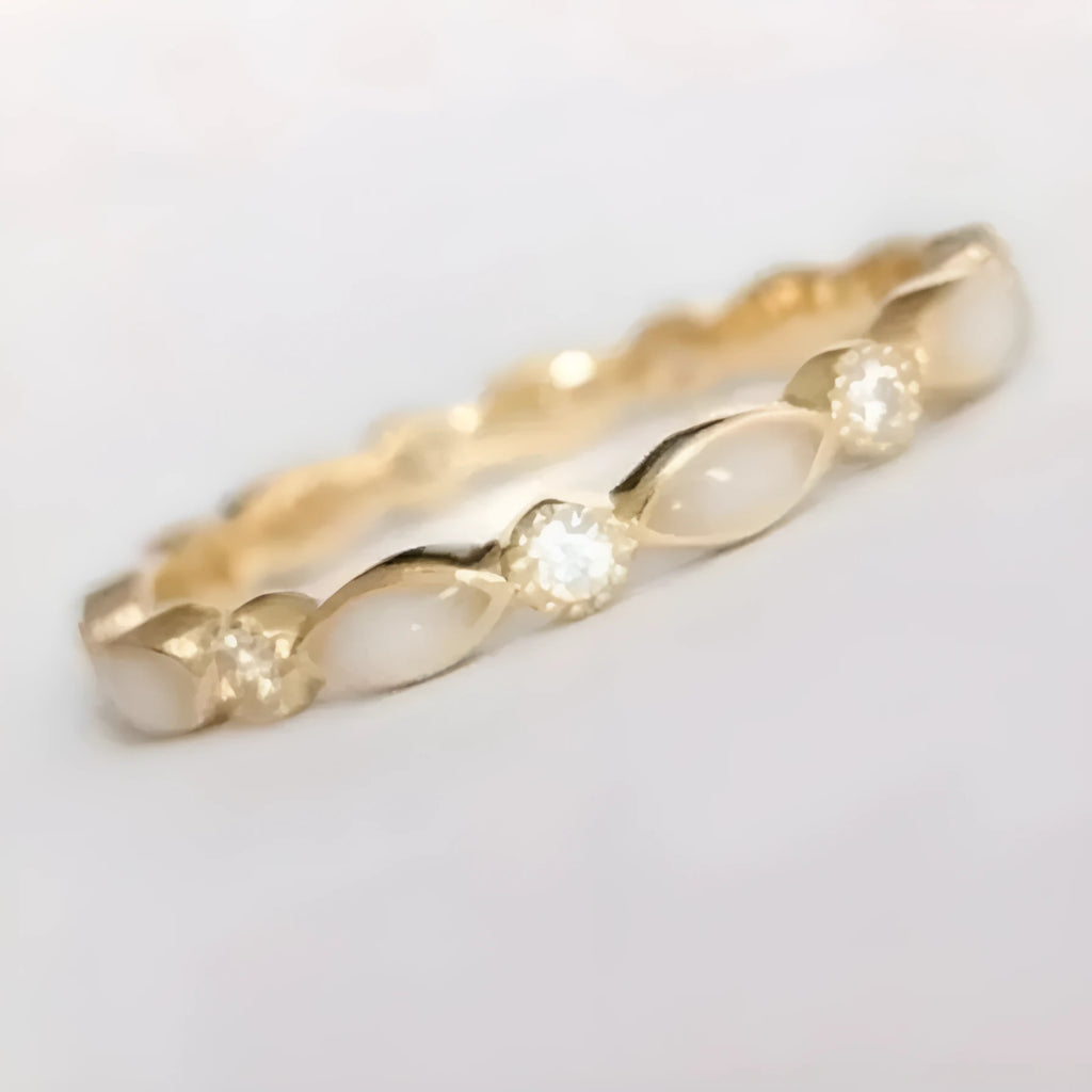 Gold adjustable open ring with geometric shape, alloy base, electroplated finish, unisex design