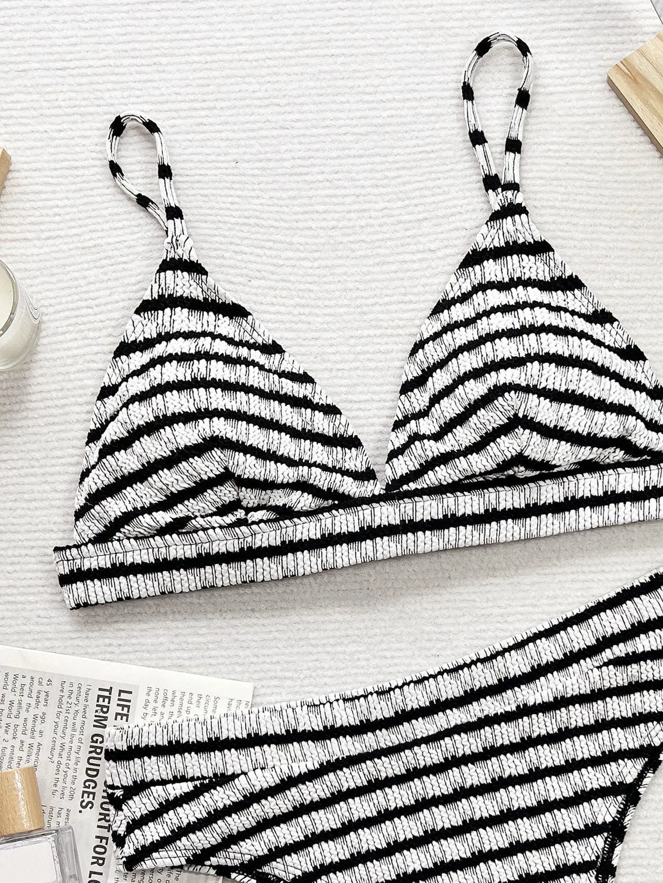 Women's black and white contrast colour bikini set, two-piece brief style, polyester spandex fabric, solid colour swimwear