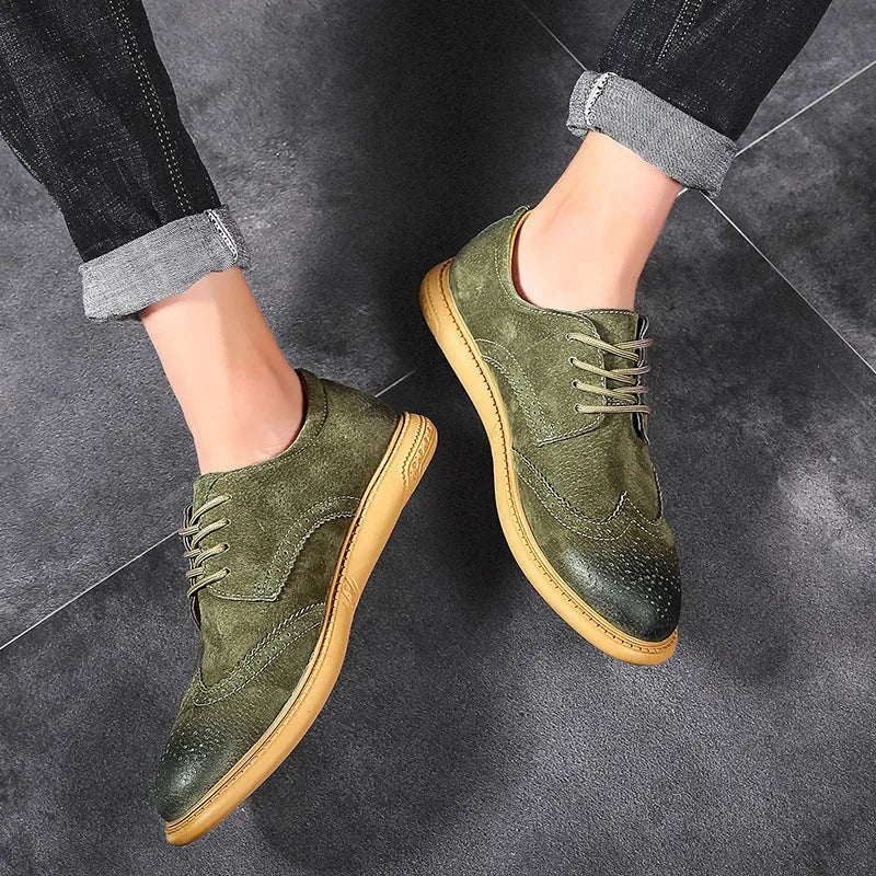Men's black business leather lace-up shoes with low-top design and visible stitching
