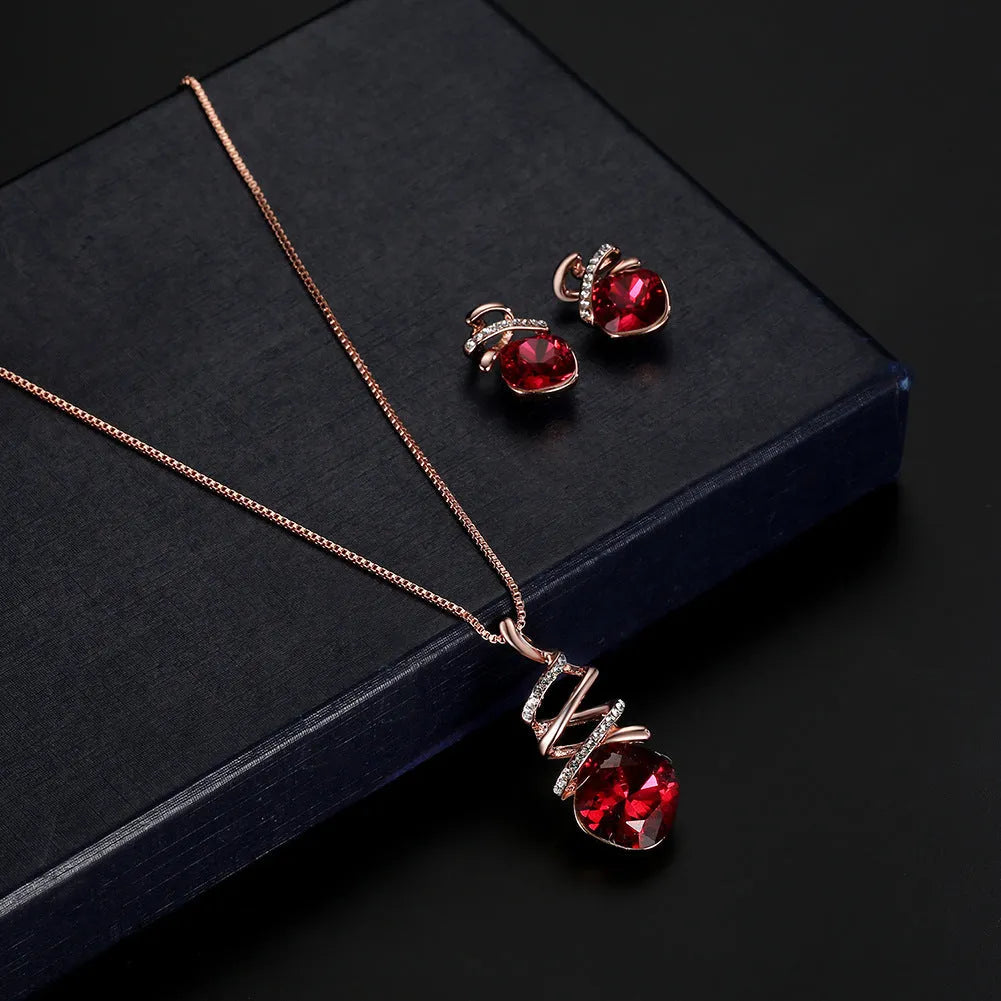 Women's alloy bridal jewellery set with adjustable necklace and matching diamond-processed earrings.