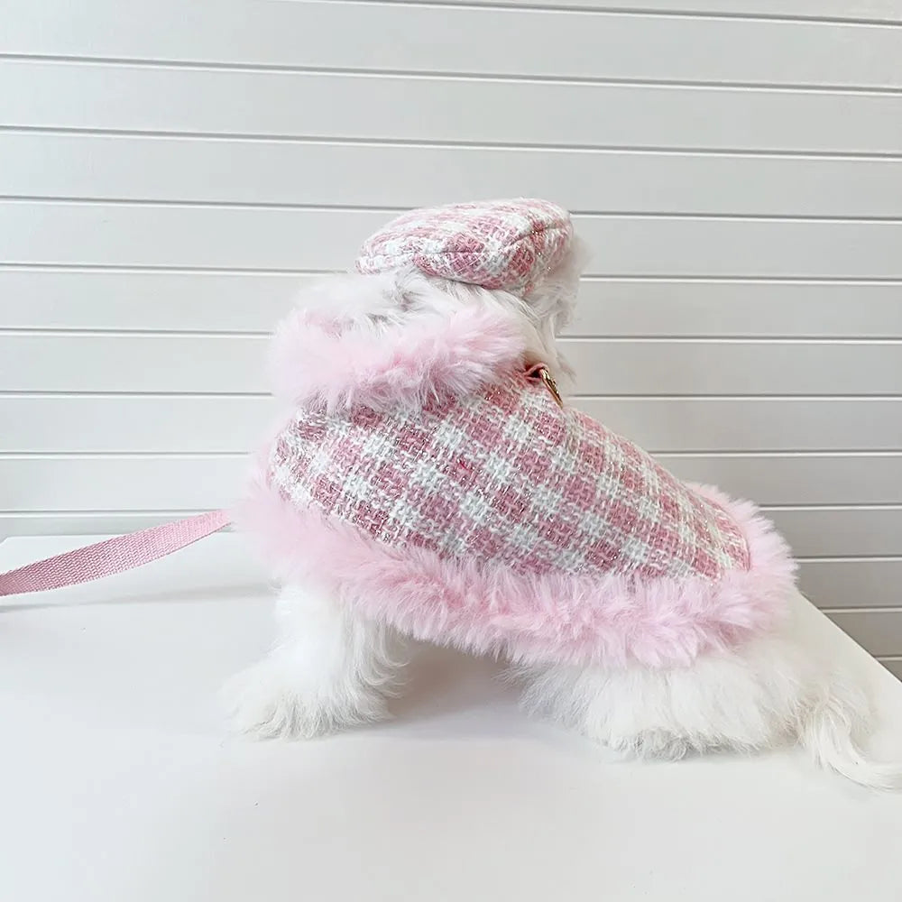 Pink polyester cat costume set with cape, beret and hand-holding rope leash in sizes XS to XL