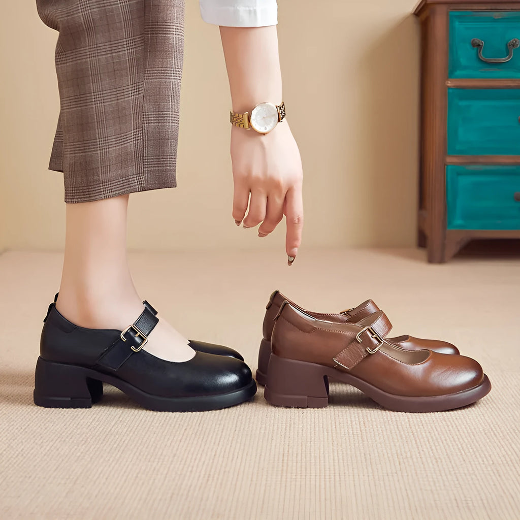 Genuine cowhide retro Mary Jane shoes with chunky heel and Velcro fastening in 23012 Brown