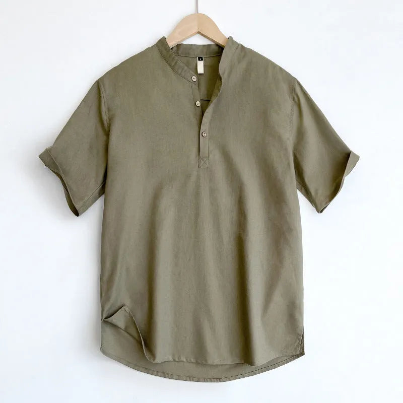 Men's lightweight linen blend t-shirt in solid colour with short sleeves for summer wear