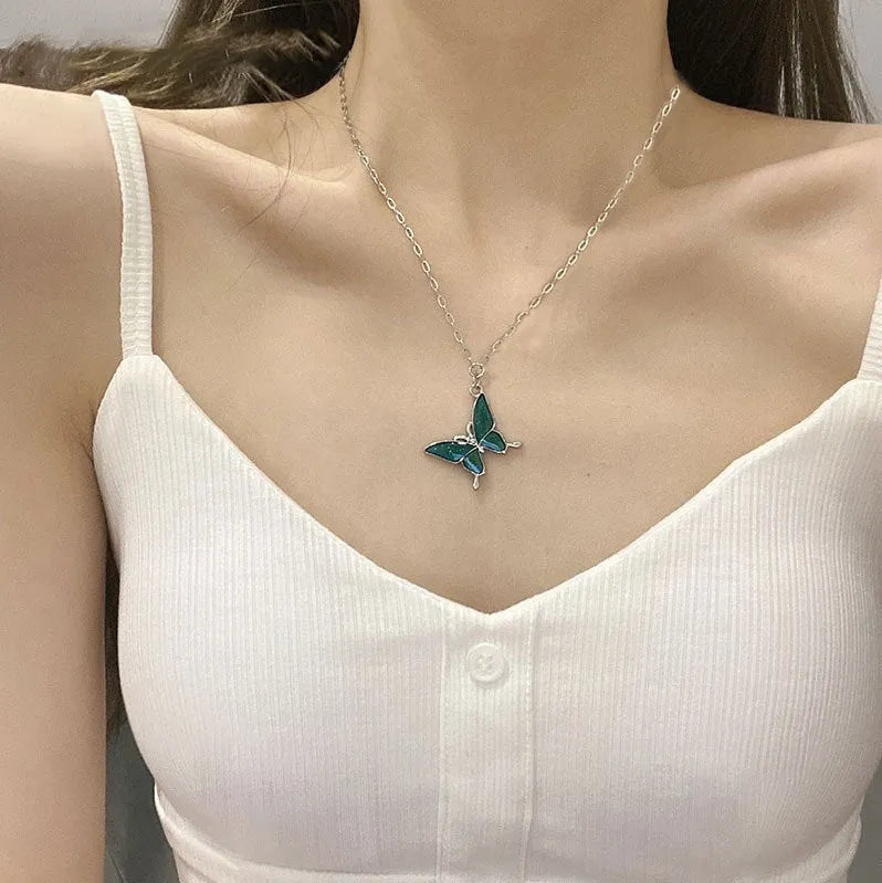 Retro colour-changing butterfly pendant on alloy O-ring chain