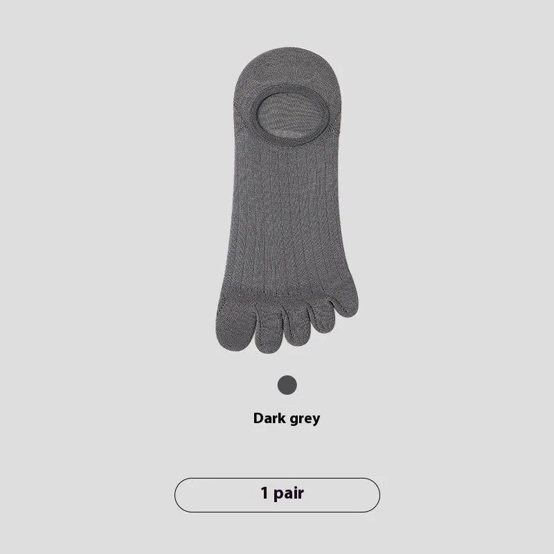 Men's five-finger invisible socks in modal fabric, shown in khaki colour.