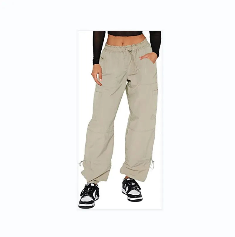 Straight-leg loose cargo casual pants in black with multiple pockets