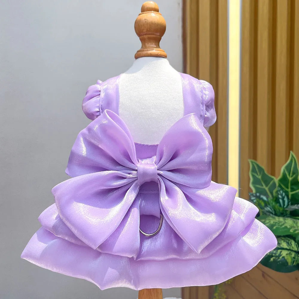 Pet wedding dress in white polyester with five sizes for dogs and cats