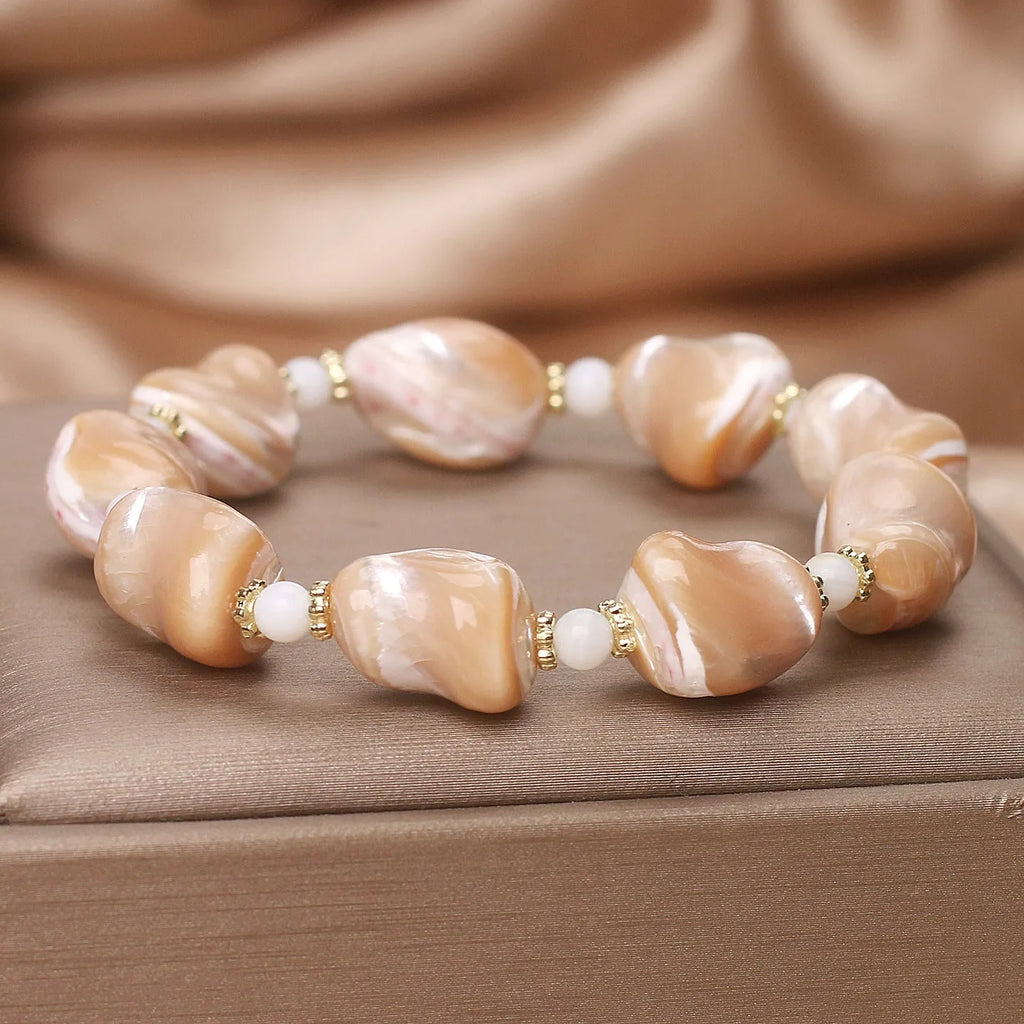 Women's natural freshwater special-shaped gold silk shell bracelet with agate beads in ethnic style
