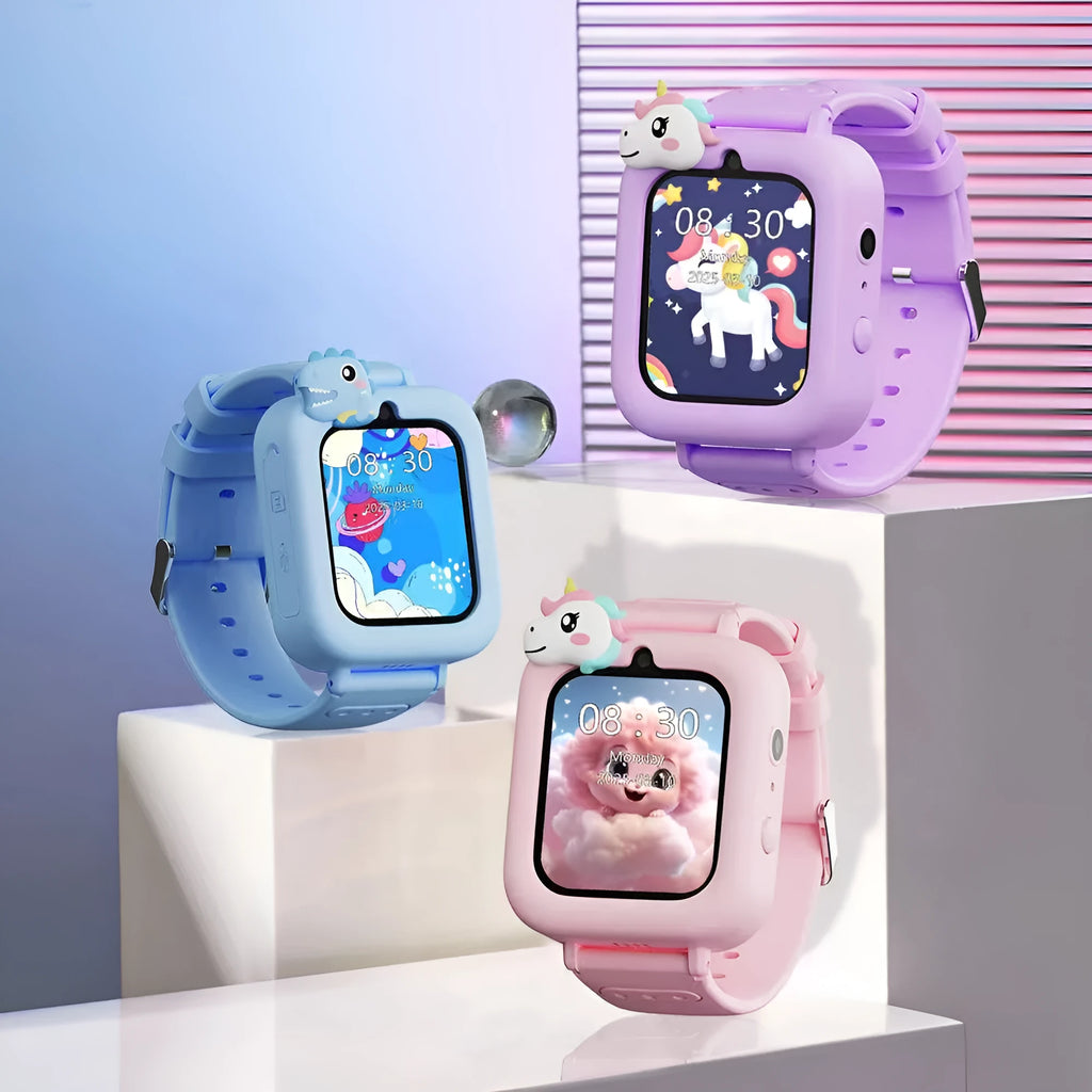 Multifunctional child watch with photo and video capabilities in blue colour, ABS silicone body, 252x45x20.7mm