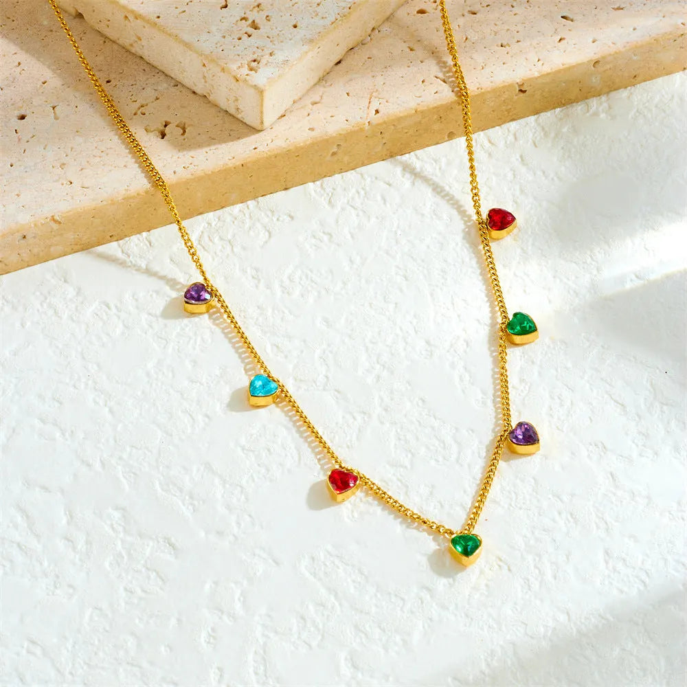 Gold-plated stainless steel heart necklace on adjustable 41-50cm chain