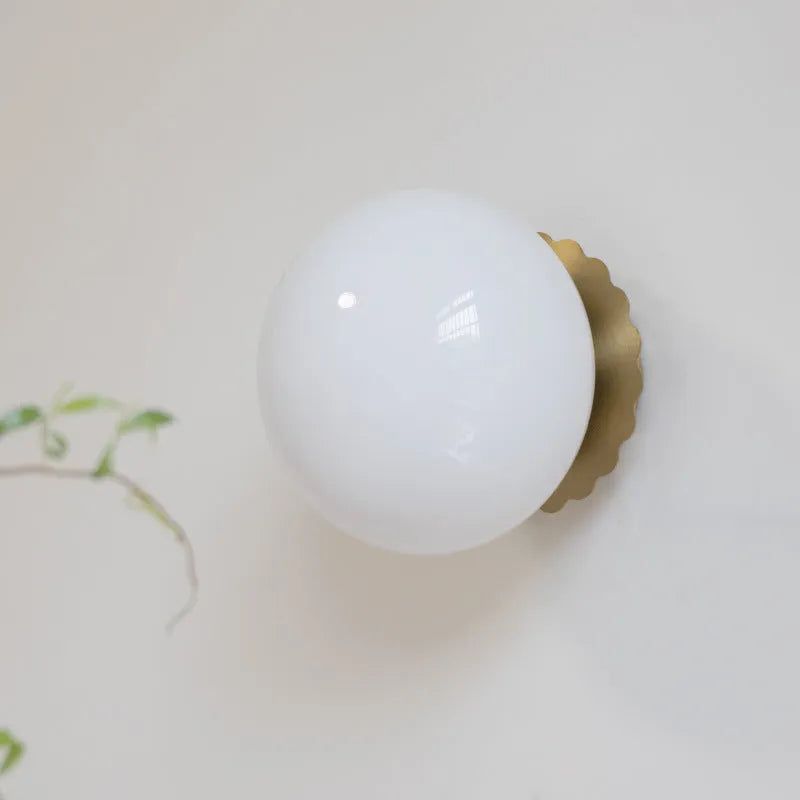 French retro magic bean wall lamp, 18cm diameter and 20cm wall projection, wrought iron and glass with E27 fitting