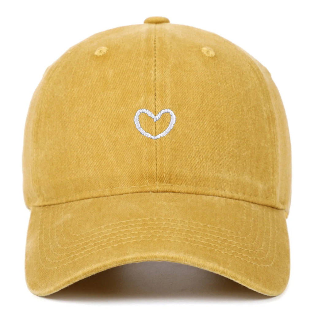 Retro embroidered baseball cap with love motif in adjustable cotton fabric