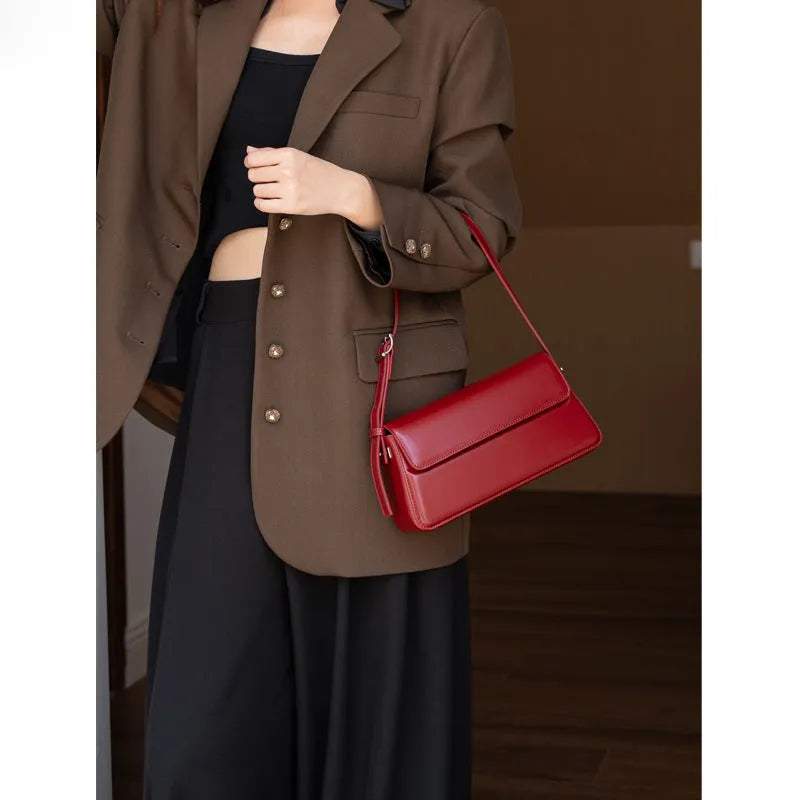 Red genuine two-layer cowhide leather shoulder messenger bag, 24.5x7x12.5cm horizontal square clamshell crossbody with zipper compartments