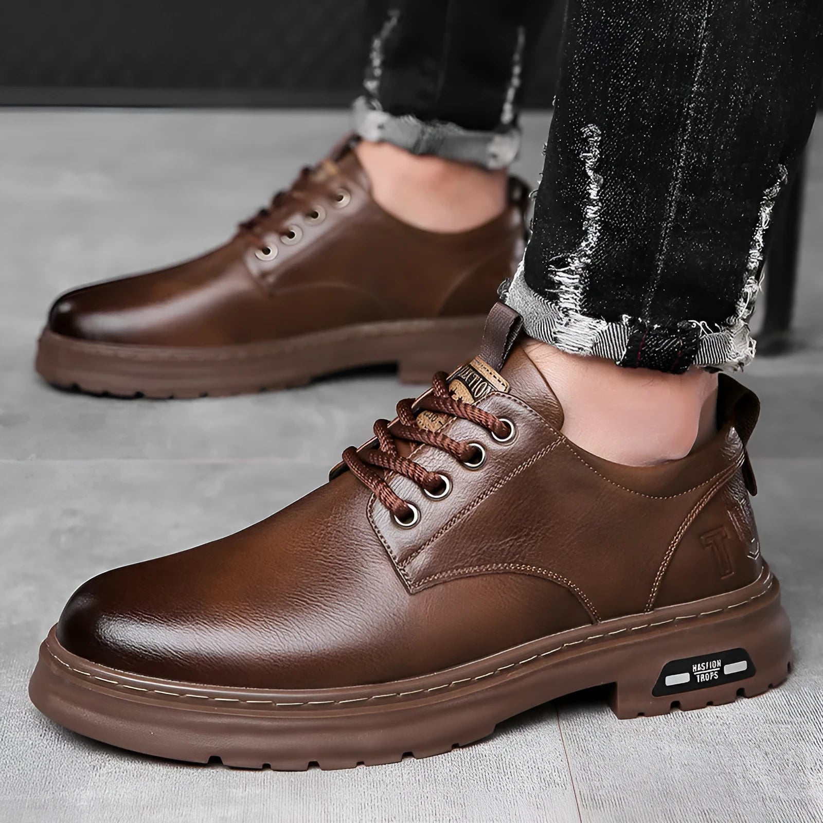 Men's black retro casual shoes with round toe, flat square heel, and decorative stitching on the PU upper.
