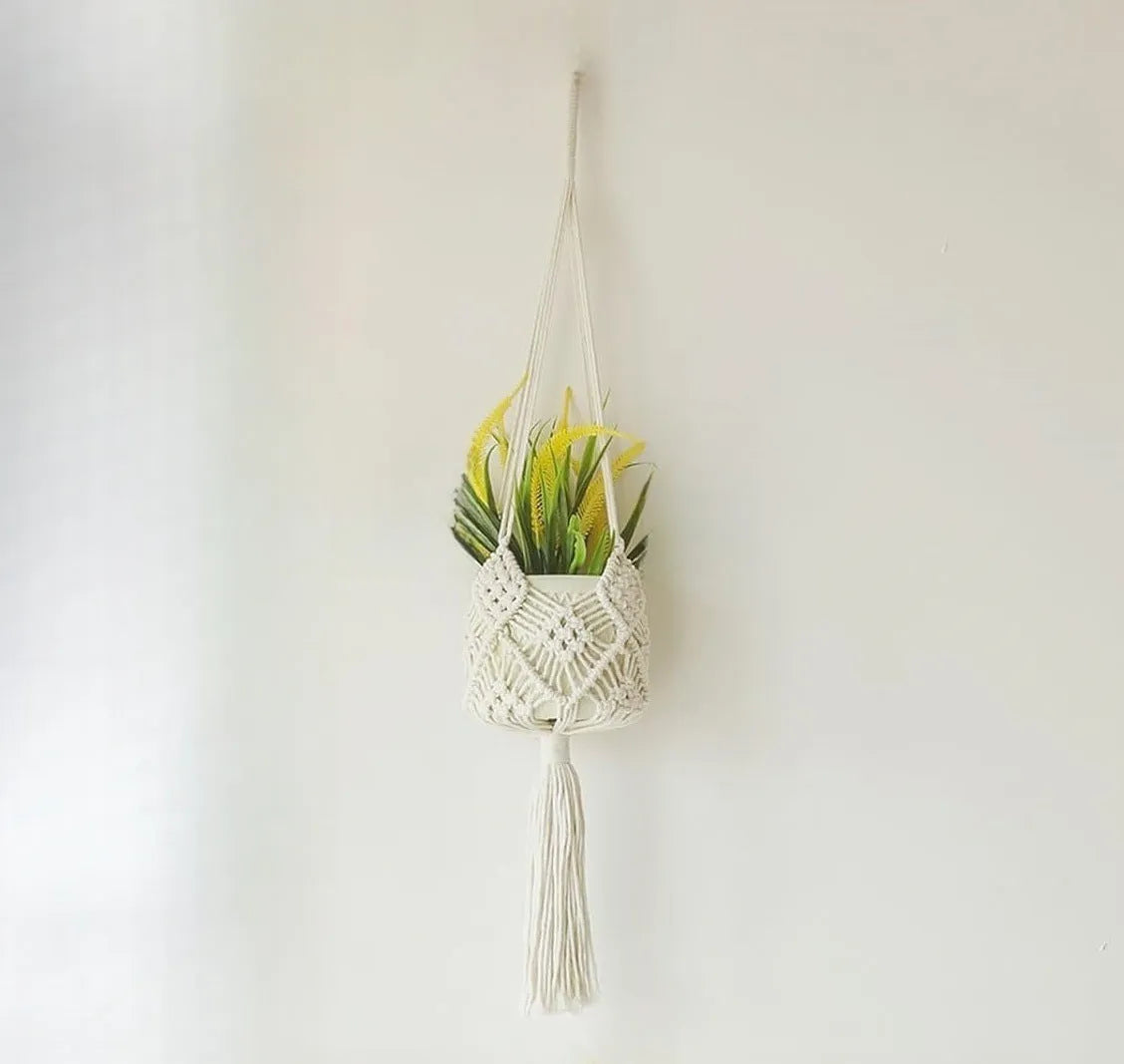 Hand-woven flower pot with net pocket extension cord in various colour options