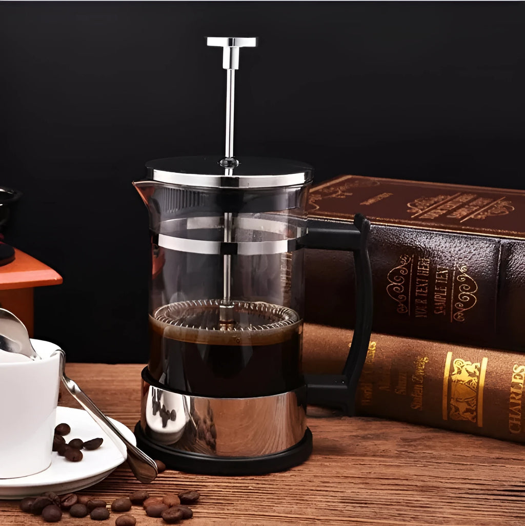 Glass and stainless steel coffee maker with 350ml capacity measuring 10x8x17cm