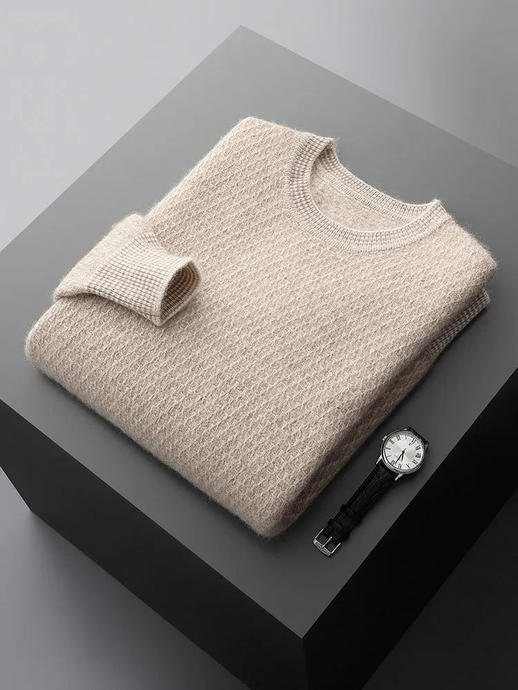 Round-neck long-sleeve grid pattern pullover sweater in fancy yellow, business casual winter style