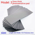 Black and grey plastic light-sensitive mat for seal pottery and calligraphy in three thicknesses.